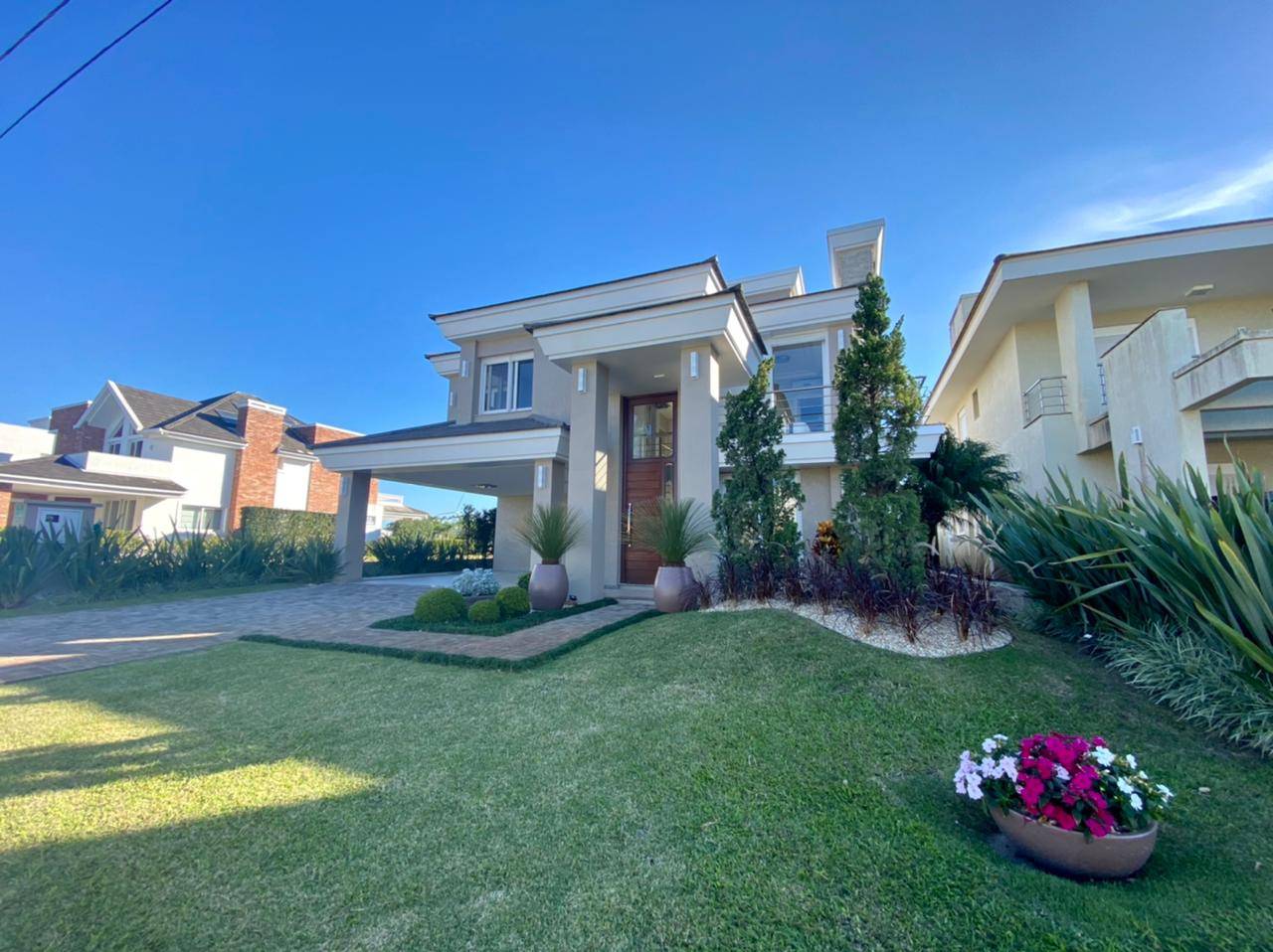 Casa em Condomínio 5 dormitórios para venda, XANGRI-LÁ em Capão da Canoa | Ref.: 2082