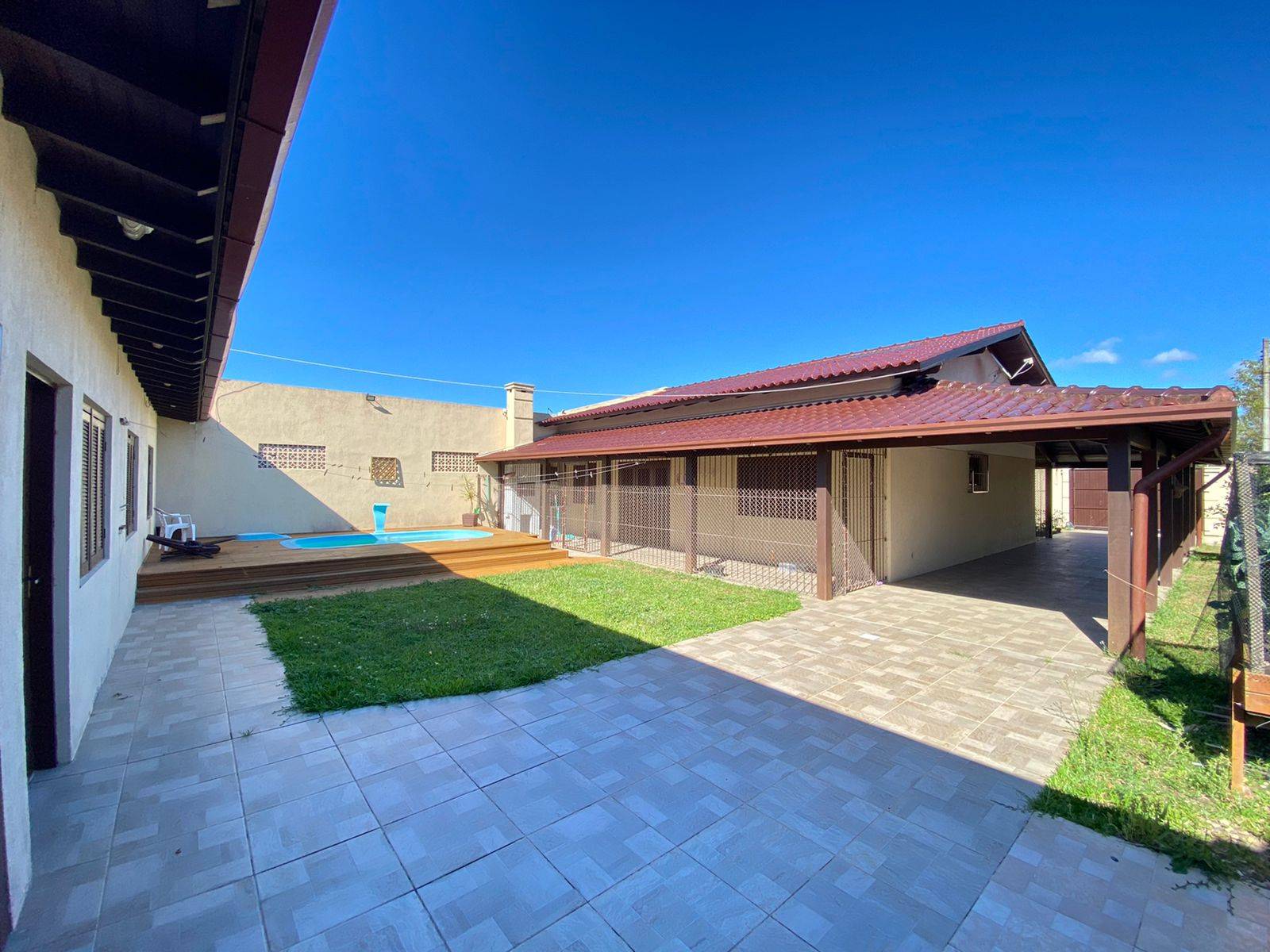 Casa 4 dormitórios para venda, Praia do barco em Capão da Canoa, RS | Ref.: 2489