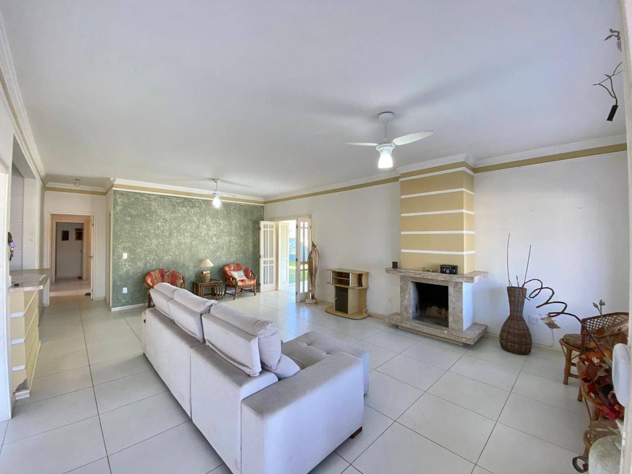 Casa 4 dormitórios para venda, atlantida em Capão da Canoa, RS | Ref.: 2496