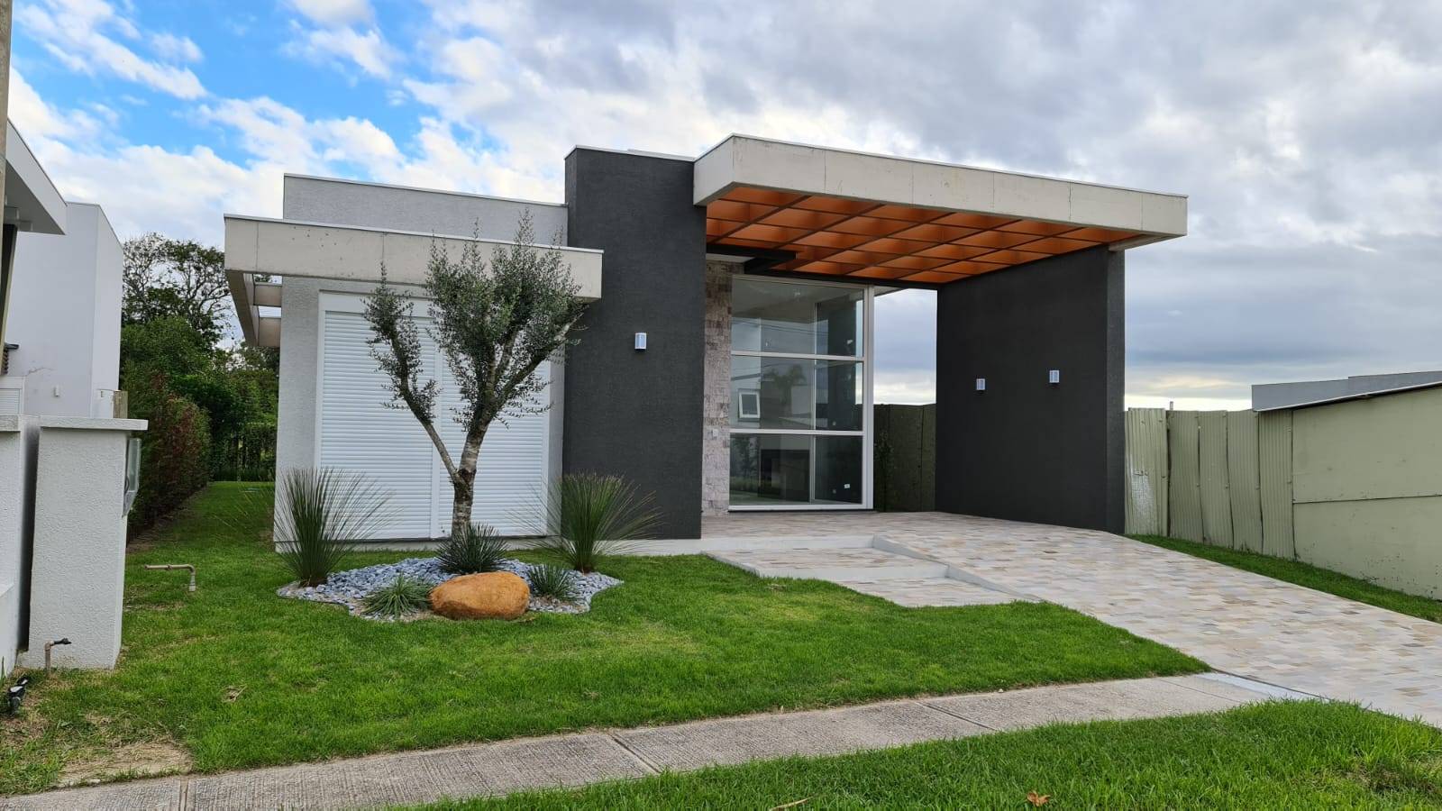 Casa em Condomínio 4 dormitórios para venda, Parque Antártica  em Capão da Canoa | Ref.: 2955