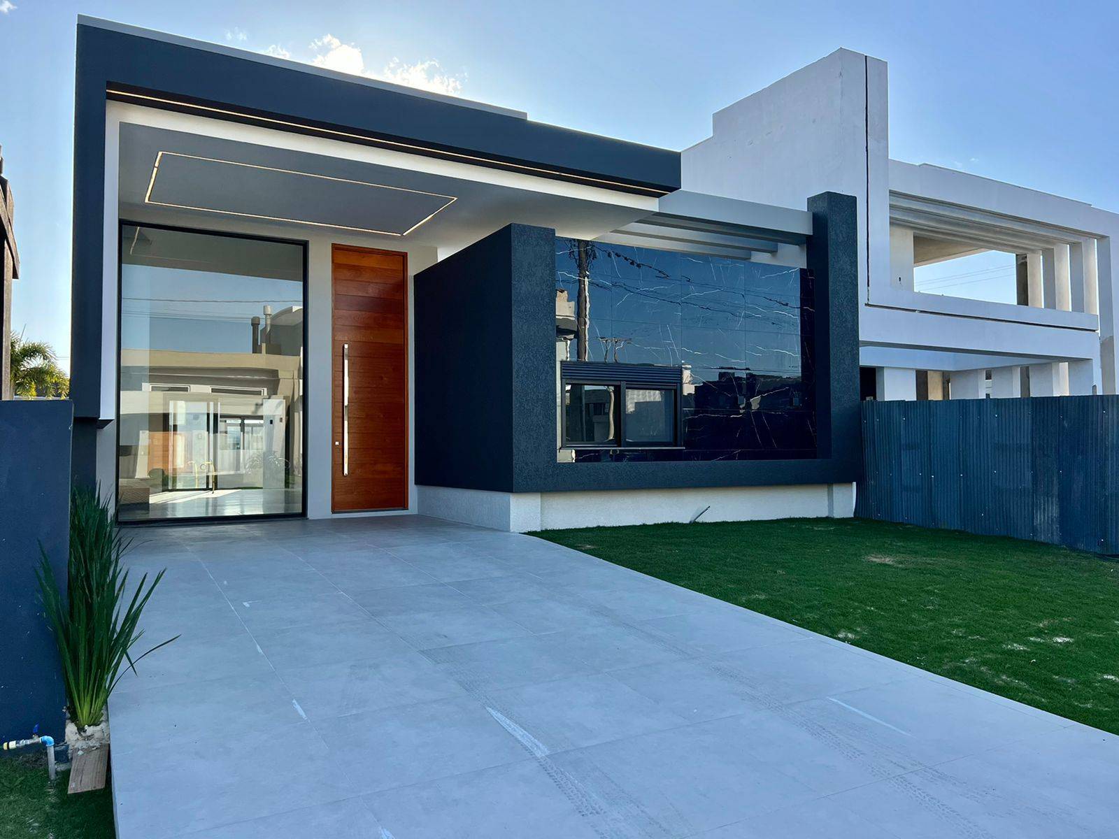 Casa em Condomínio 4 dormitórios para venda, XANGRI-LÁ em Capão da Canoa | Ref.: 3431